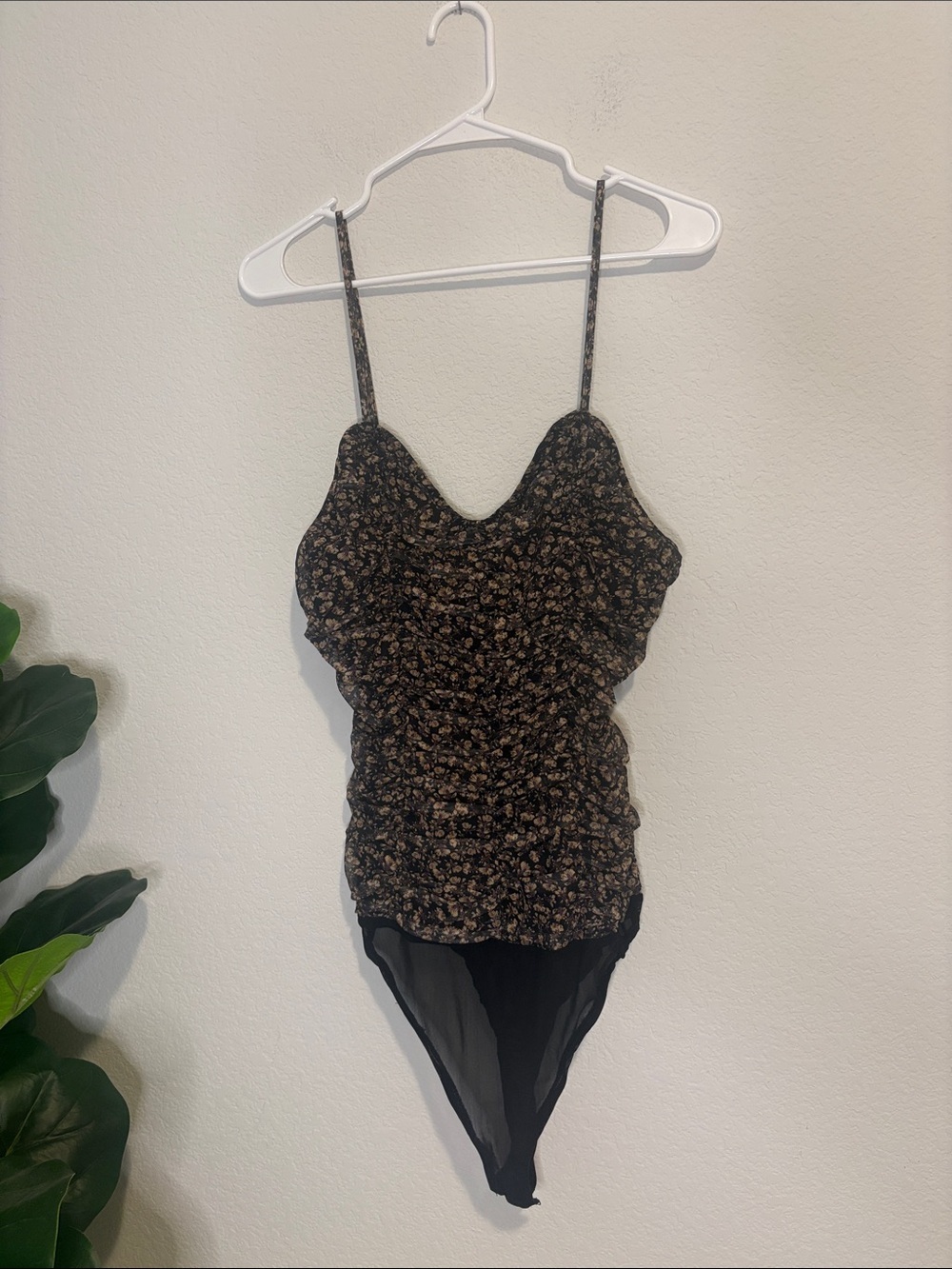 ee:some floral Print Ruched Black Bodysuit Medium